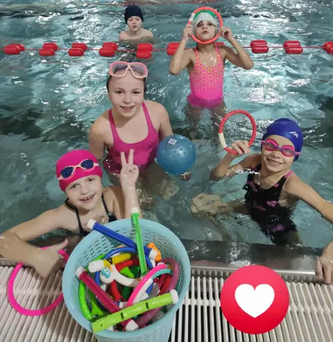 Zdjęcie 2: nauka pływania — Fundacja Maris